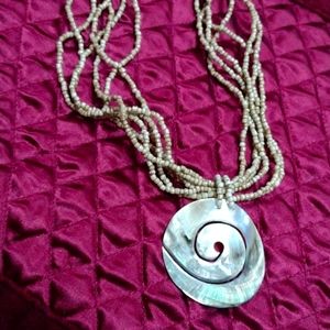 She'll bead necklace